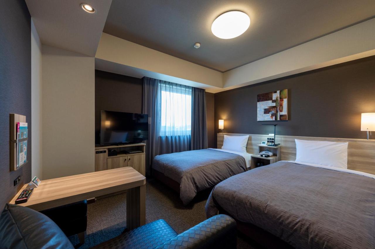Hotel Route-Inn Kanuma Inter Екстериор снимка